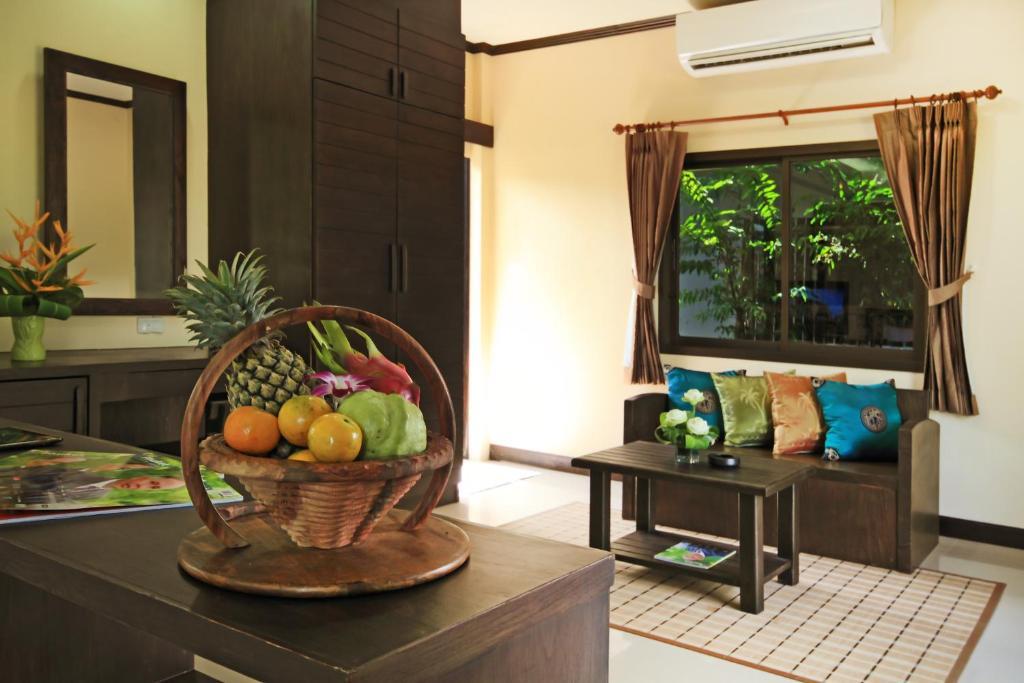 The Villa Laemhin Lagoon Resort 푸껫 객실 사진